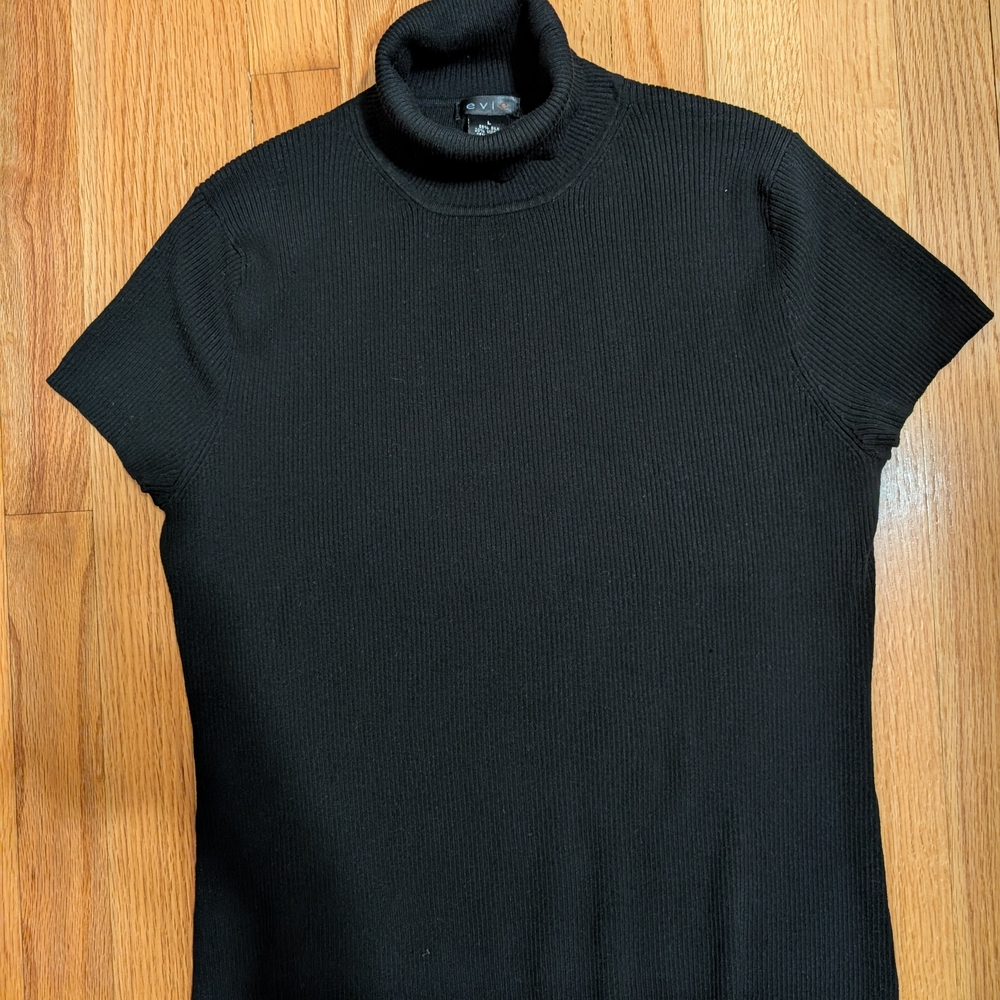 EVIE Black Fitted Ribbed Silk Blend Tee